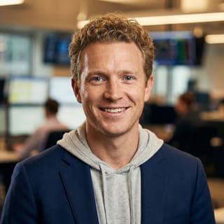 Ryan Brooks, analyste principal pour le trading chez Zénith Rendoire